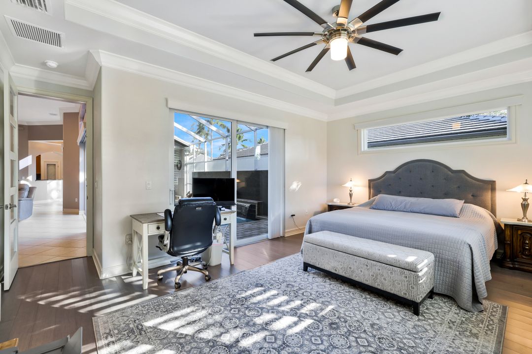 1619 Cayman Ct, Naples, FL 34119