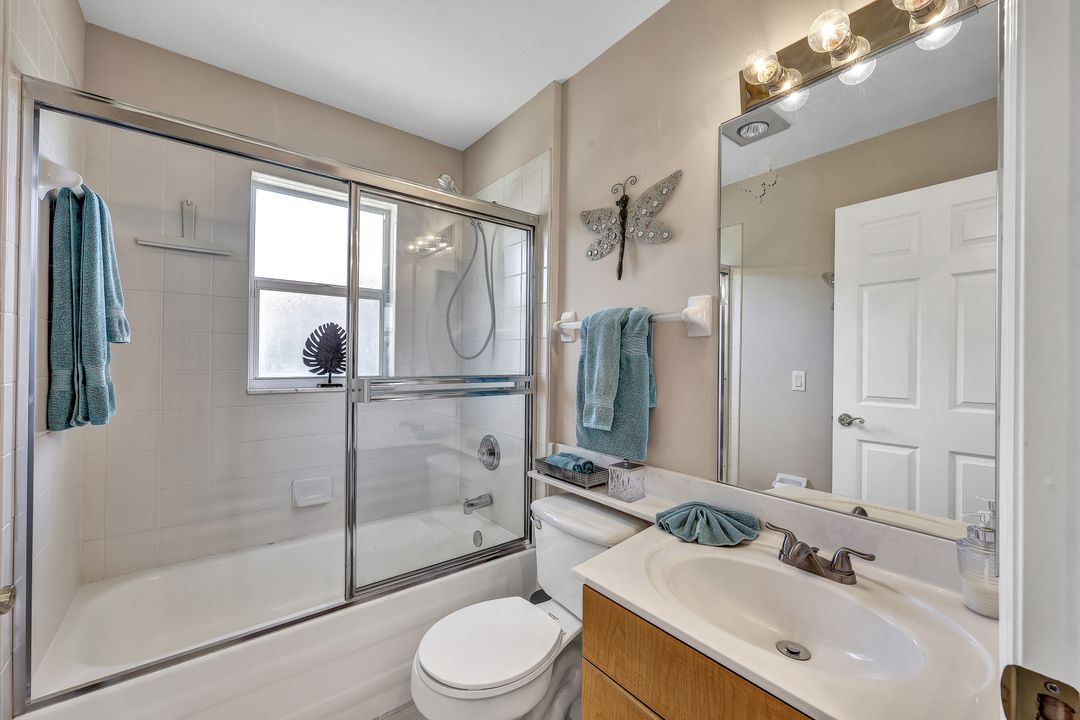 1046 SW 57th St, Cape Coral, FL 33914