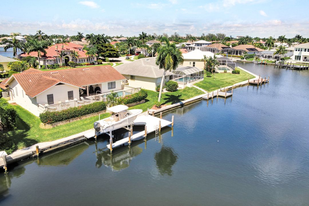 421 Cottage Ct, Marco Island, FL 34145