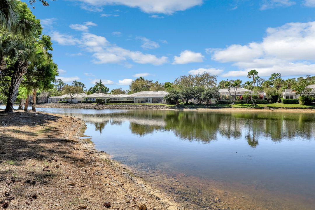 760 Waterford Dr #303, Naples, FL 34113