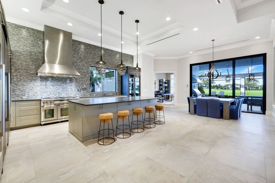 16455 Seneca Way, Naples, FL 34110