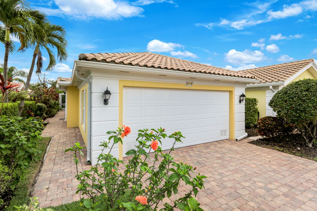 28179 Islet Trail, Bonita Springs, FL 34135