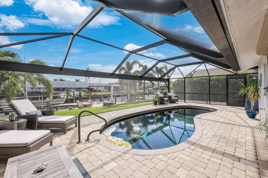 5313 SW 8th Ct, Cape Coral, FL 33914