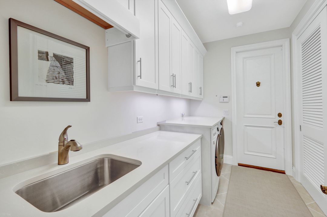 12590 Collier's Reserve Dr, Naples, FL 34110