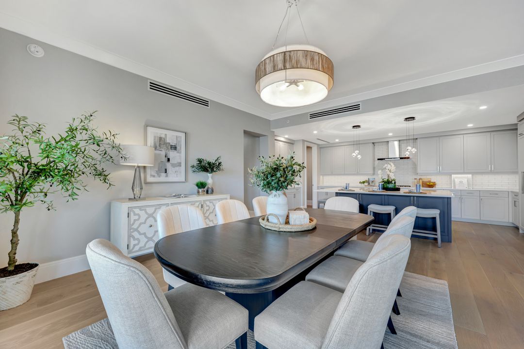 1130 3rd Ave S #512, Naples, FL 34102