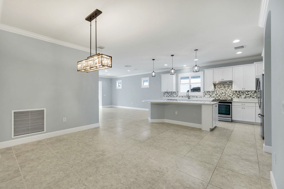 10517 Tidewater Key Blvd, Estero, FL 33928