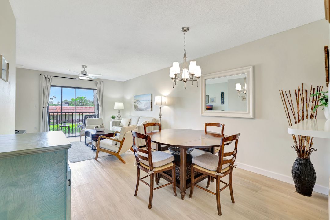 4166 27th Ct SW #201, Naples, FL 34116