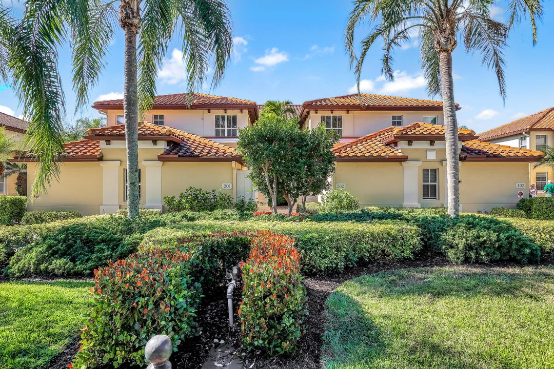 20671 Wildcat Run Dr #102, Estero, FL 33928
