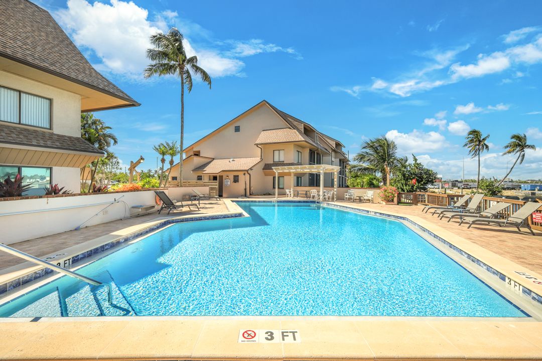 894 Buttonwood Dr #219, Fort Myers Beach, FL 33931