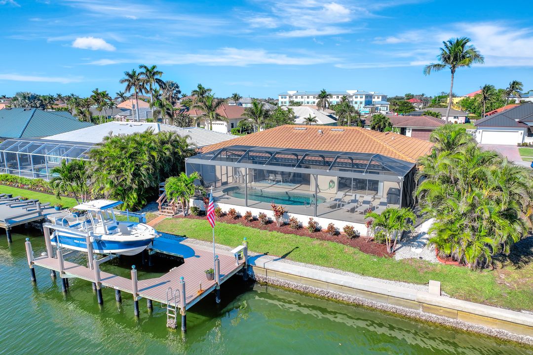 1235 Shenandoah Ct, Marco Island, FL 34145