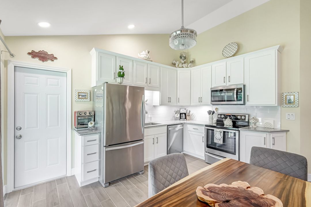 18733 Macgill Ave, Port Charlotte, FL 33948