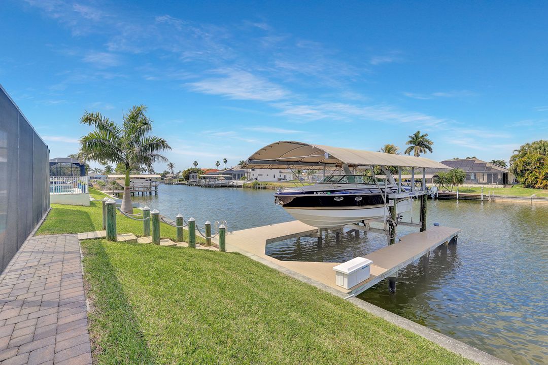 1833 SW 49th Terrace, Cape Coral, FL 33914