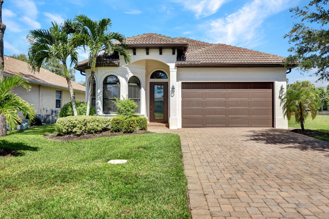 849 109th Ave N, Naples, FL 34108, Naples, FL 34108