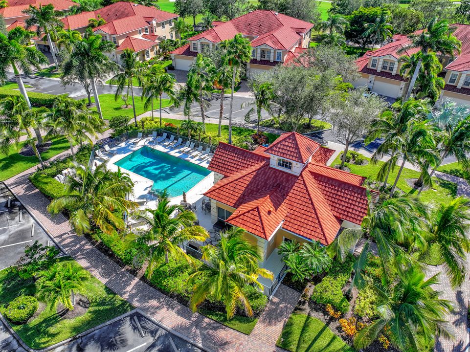 8641 Champions Point #1003, Naples, FL 34113