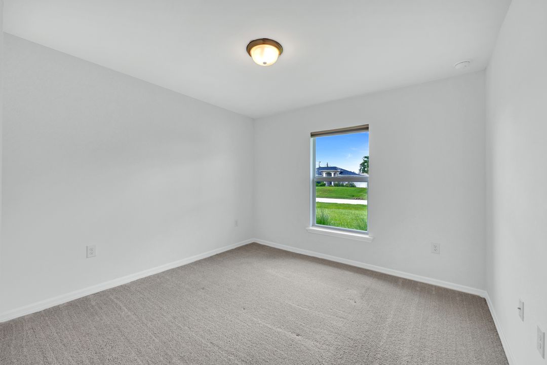 1314 SW 35th Terrace, Cape Coral, FL 33914