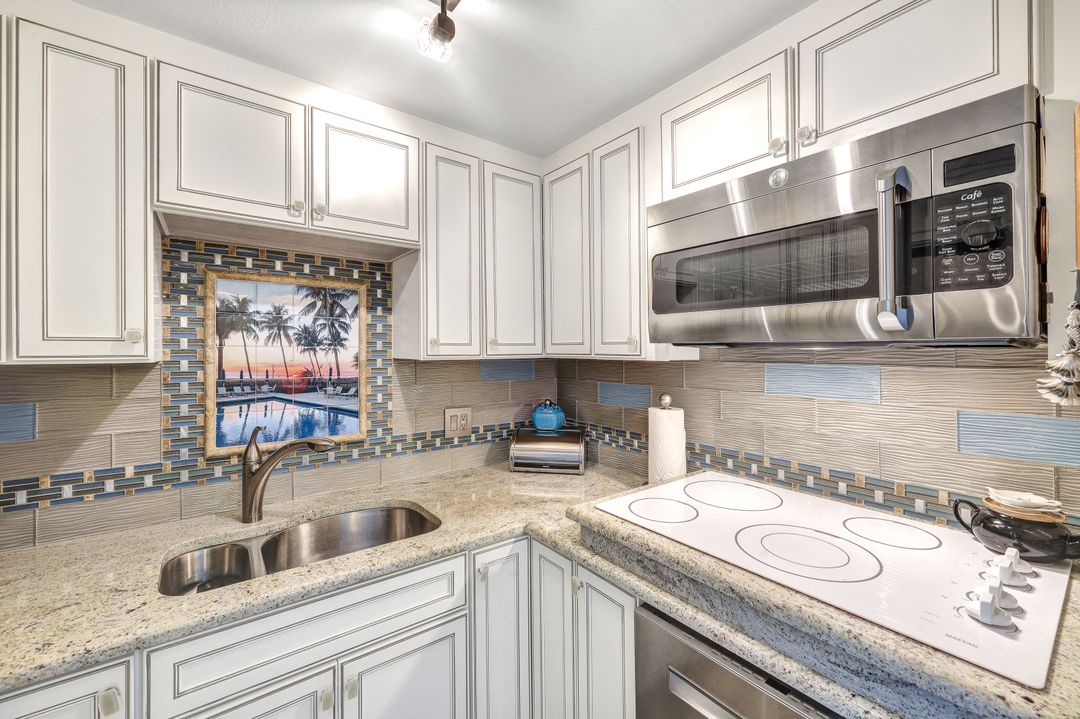 140 Seaview Ct  #1203N, Marco Island, FL 34145