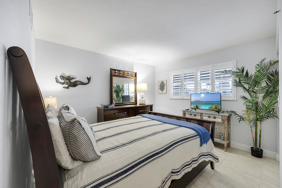 1011 Swallow Ave #105, Marco Island, FL 34145