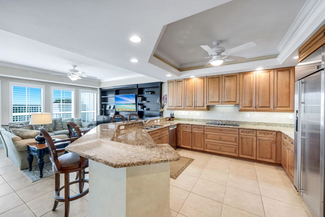 295 Grande Way #T03, Naples, FL 34110