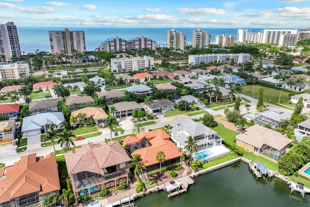 833 Swan Dr, Marco Island, FL 34145