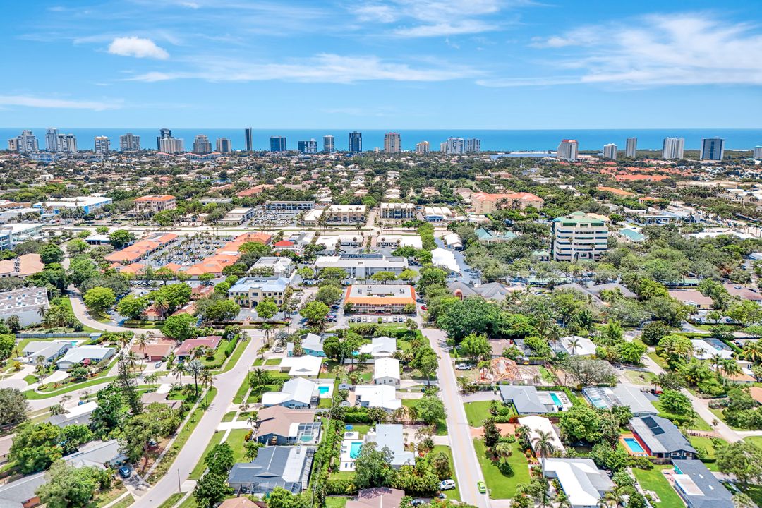1118 Pompei Ln, Naples, FL 34103