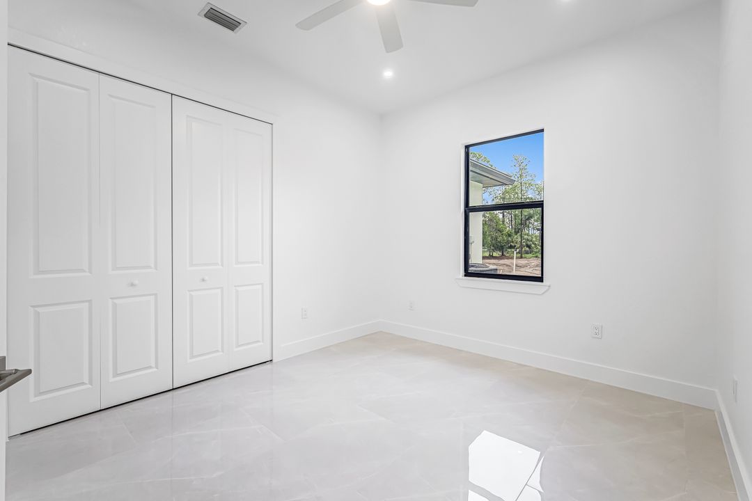 2840 Golden Gate Blvd W, Naples, FL 34120