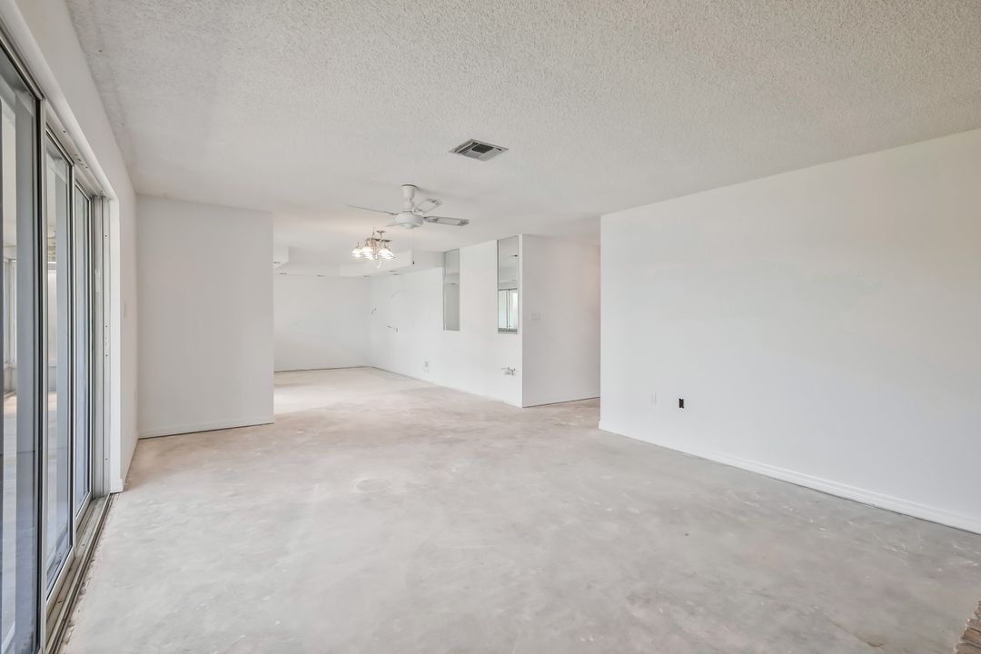 7775 Bocilla Ln, Bokeelia, FL 33922