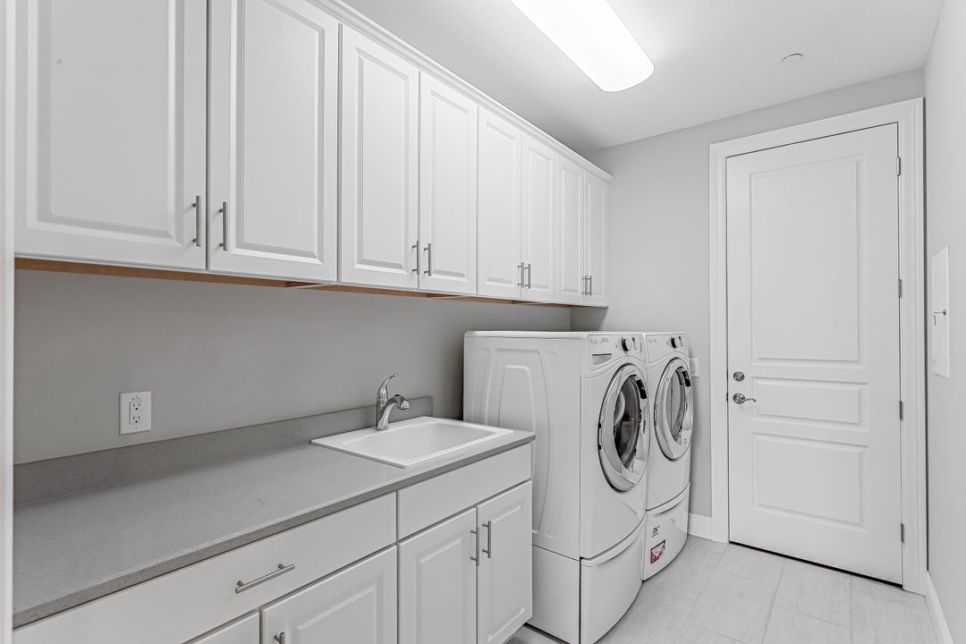 16452 Carrara Way #102, Naples, FL 34110