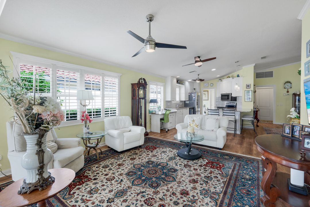 5425 Guadeloupe Way, Naples, FL 34119