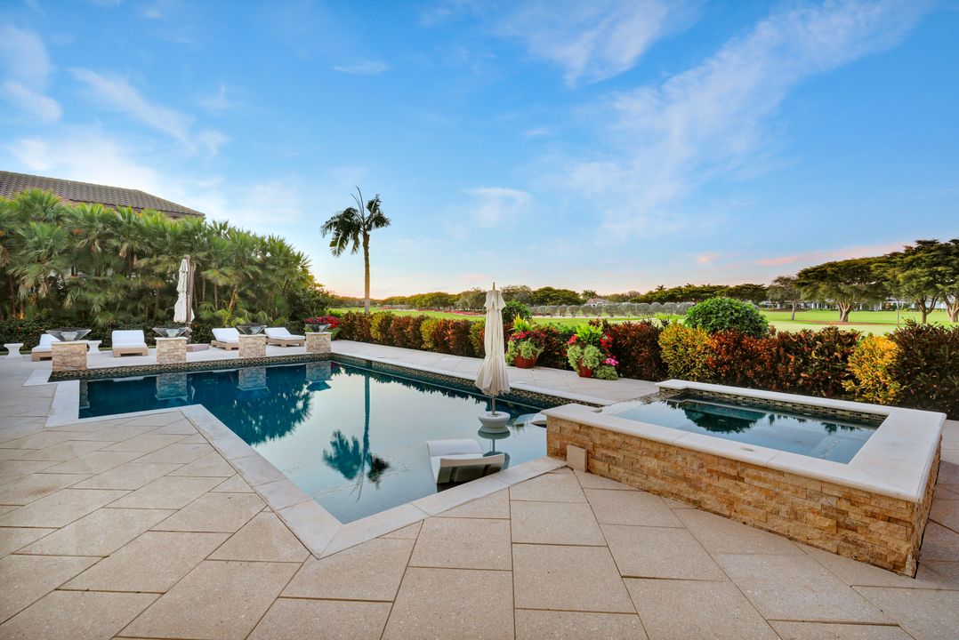 16725 Prato Way, Naples, FL 34110