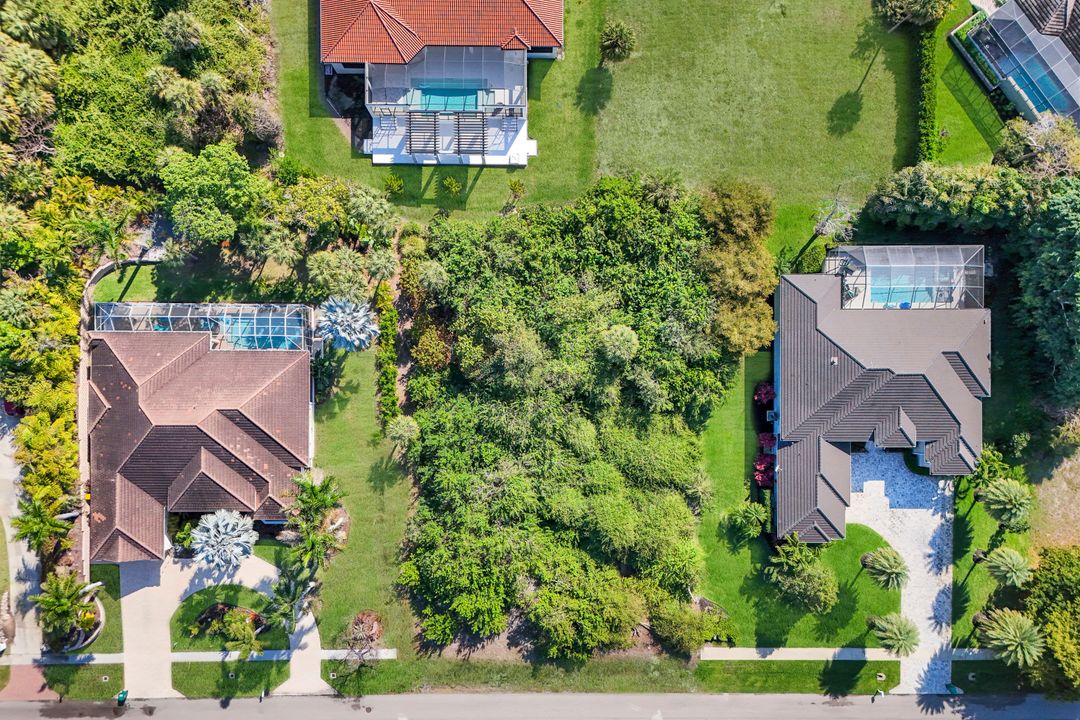 1080 Caxambas Dr, Marco Island, FL 34145