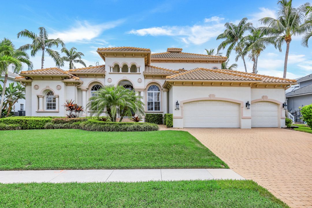 458 Spinnaker Dr, Marco Island, FL 34145