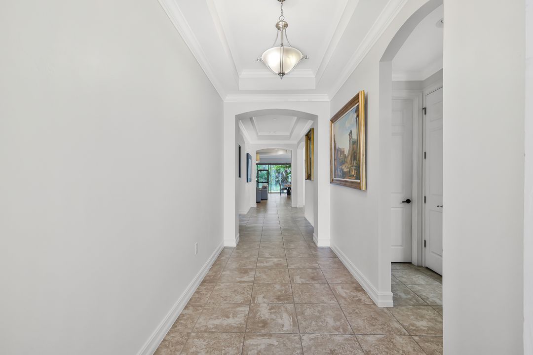 16188 Aberdeen Ave, Naples, FL 34110