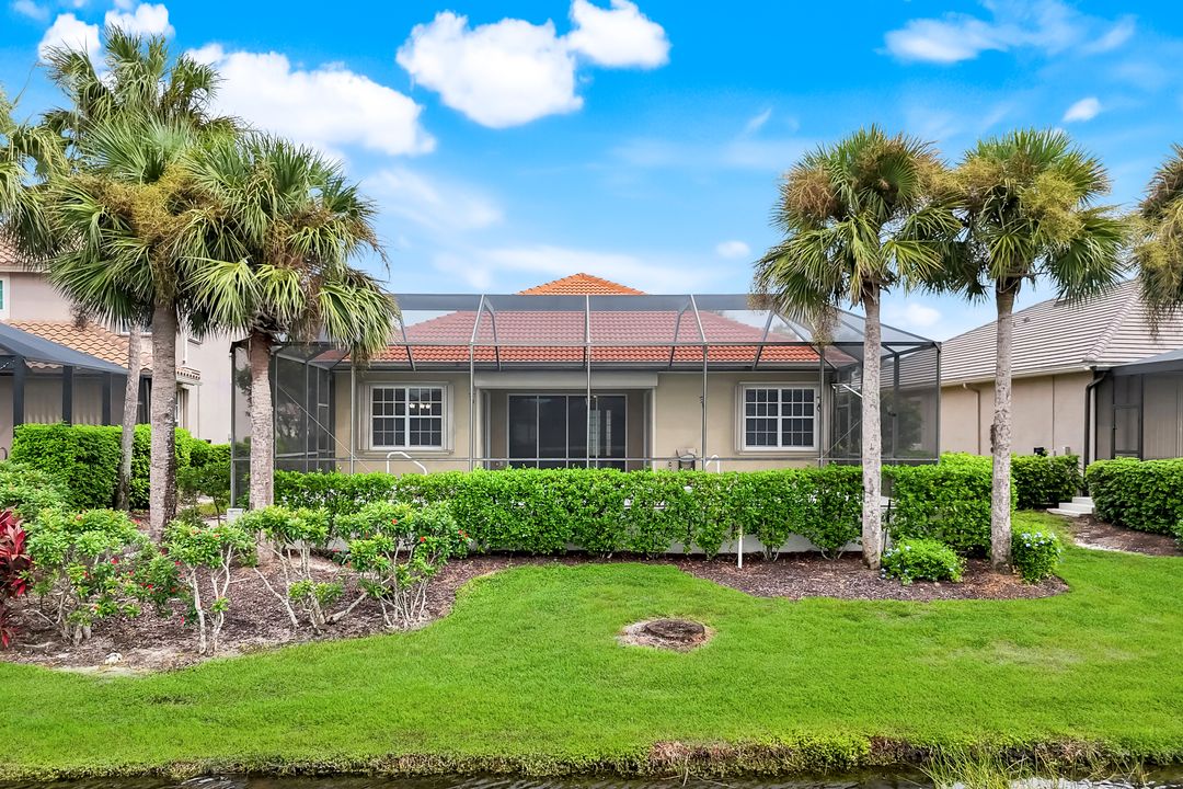 8929 Greenwich Hills Way, Fort Myers, FL 33908