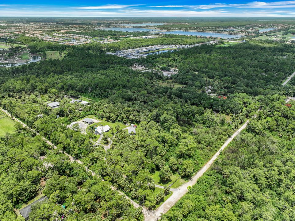 1961 Krape Rd, Naples, FL 34120