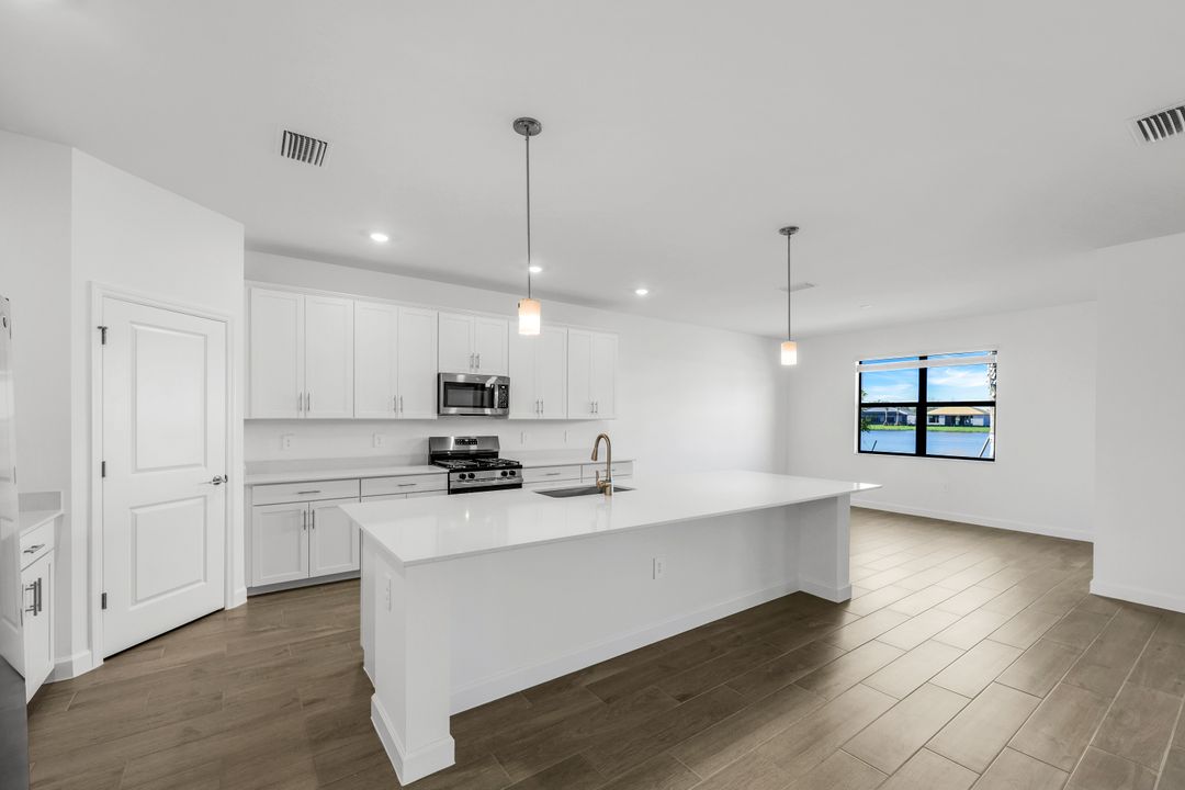 19100 Hanley Blvd, Estero, FL 33928