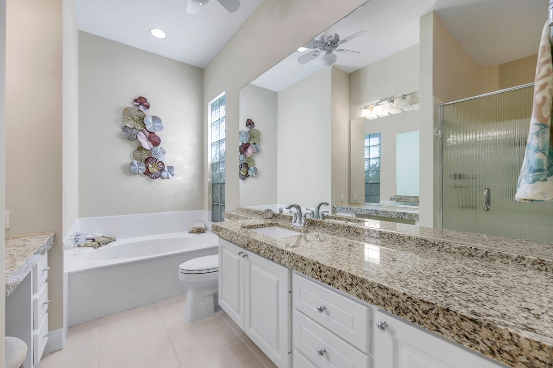 5296 Hawkesbury Way, Naples, FL 34119