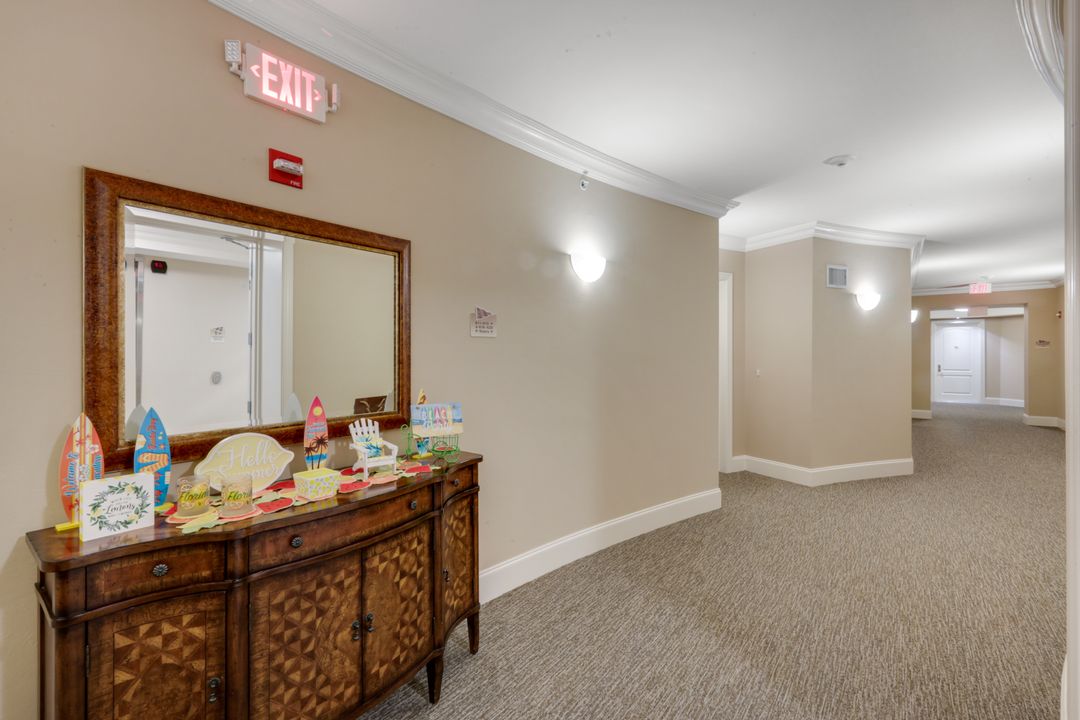 5793 Cape Harbour Dr #613, Cape Coral, FL 33914
