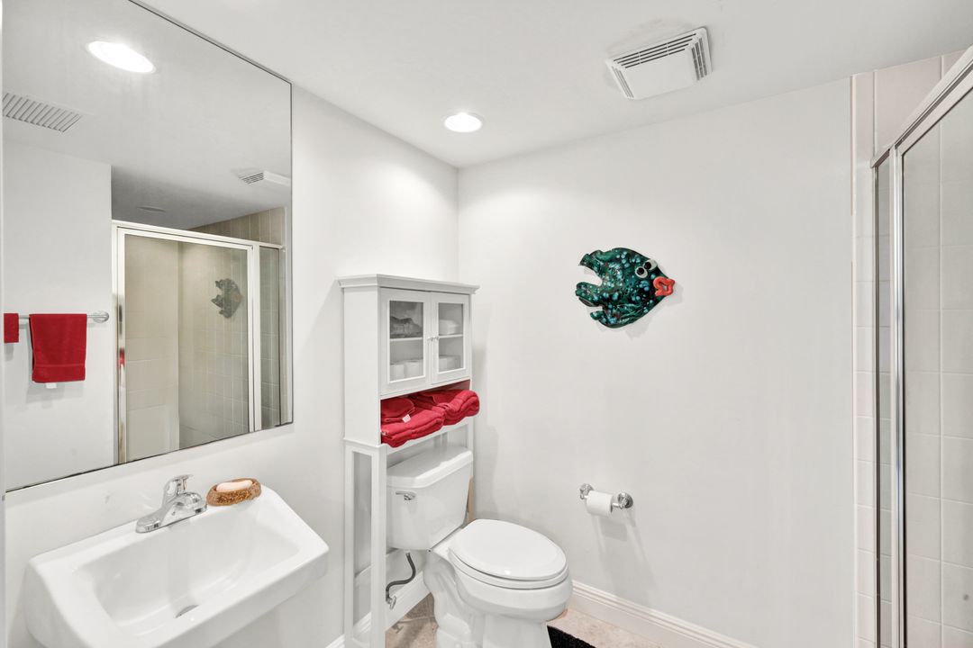 285 Grande Way #1601, Naples, FL 34110