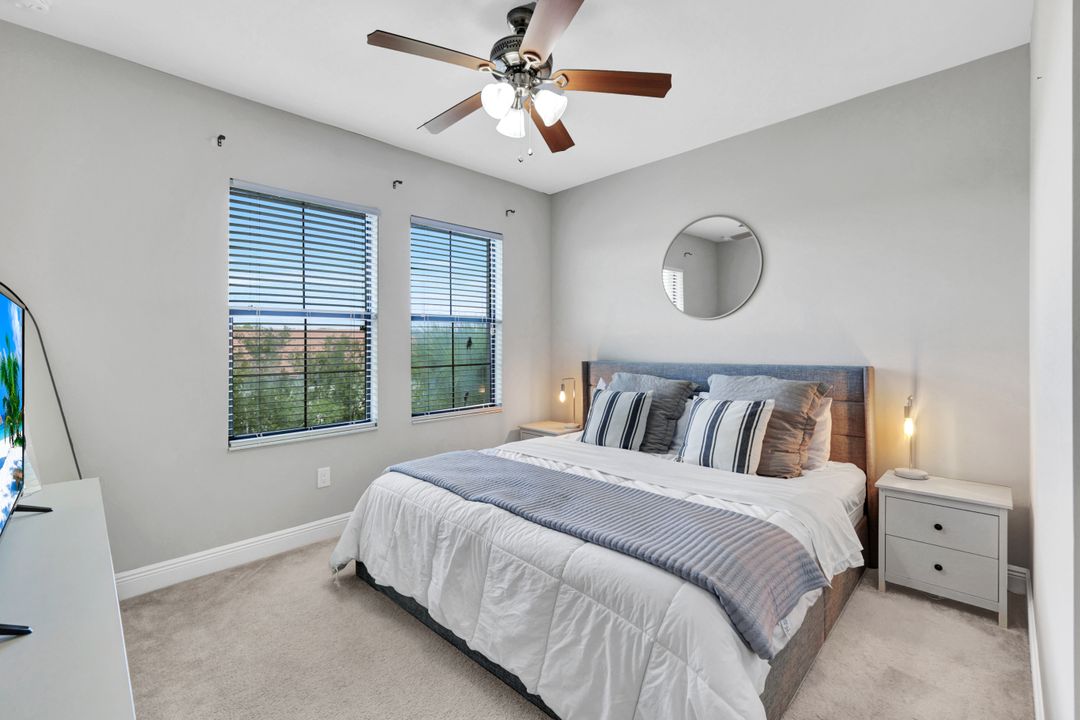 1439 Santiago Cir #2101, Naples, FL 34113