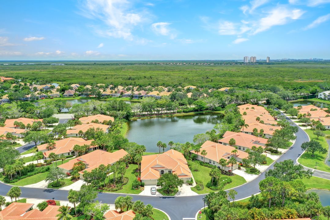 8454 Bent Creek Way, Naples, FL 34114