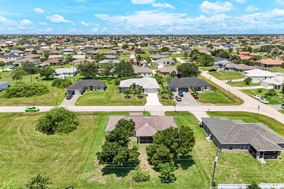 1007 NW 6th Ave, Cape Coral, FL 33993