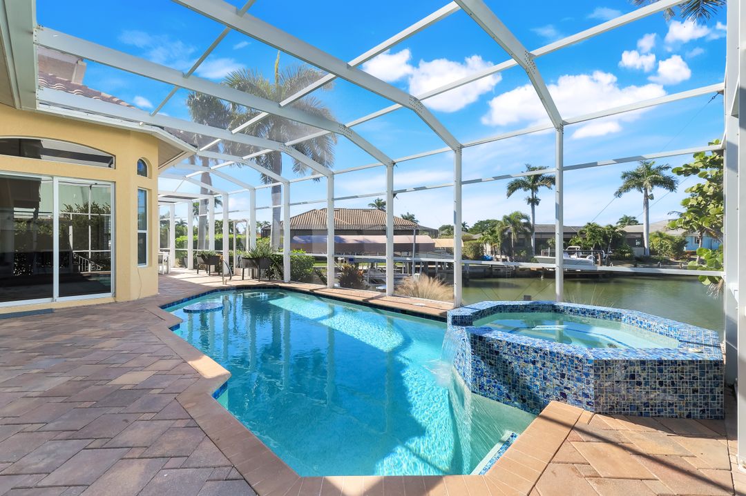 309 Rookery Ct, Marco Island, FL 34145