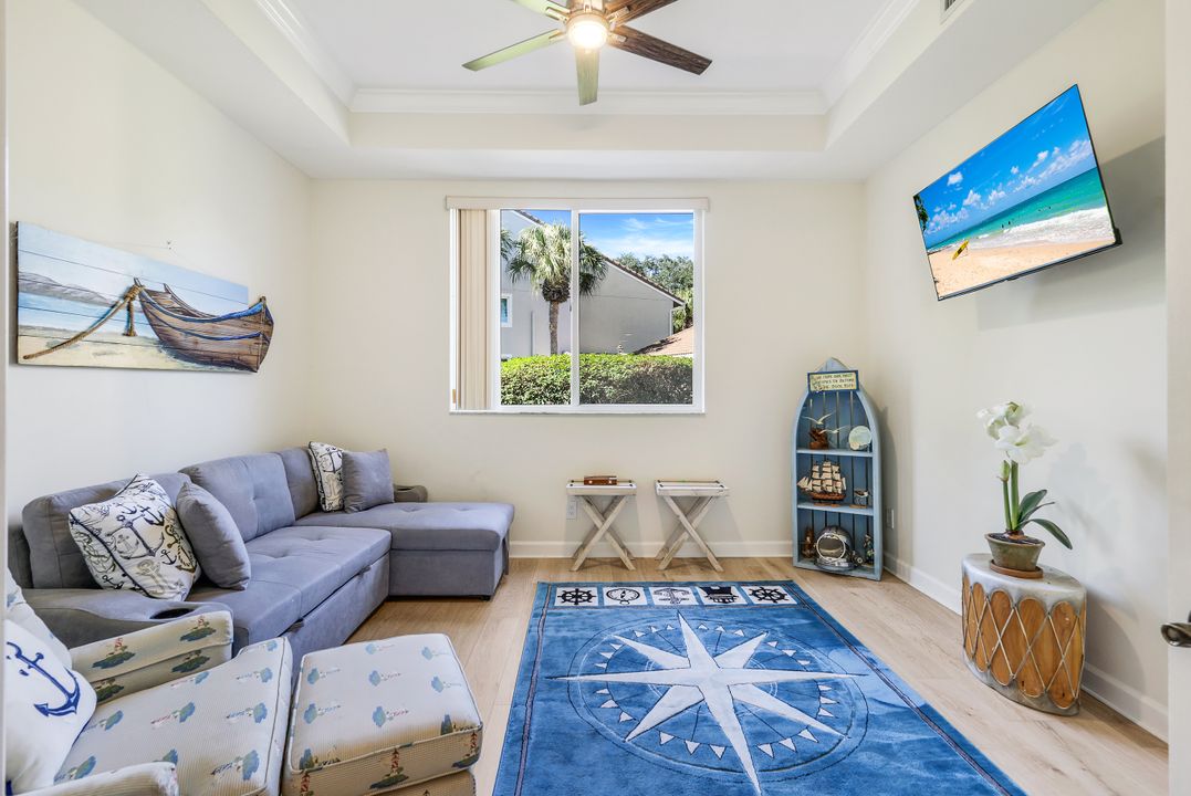 14530 Red Fox Run #215, Naples, FL 34110