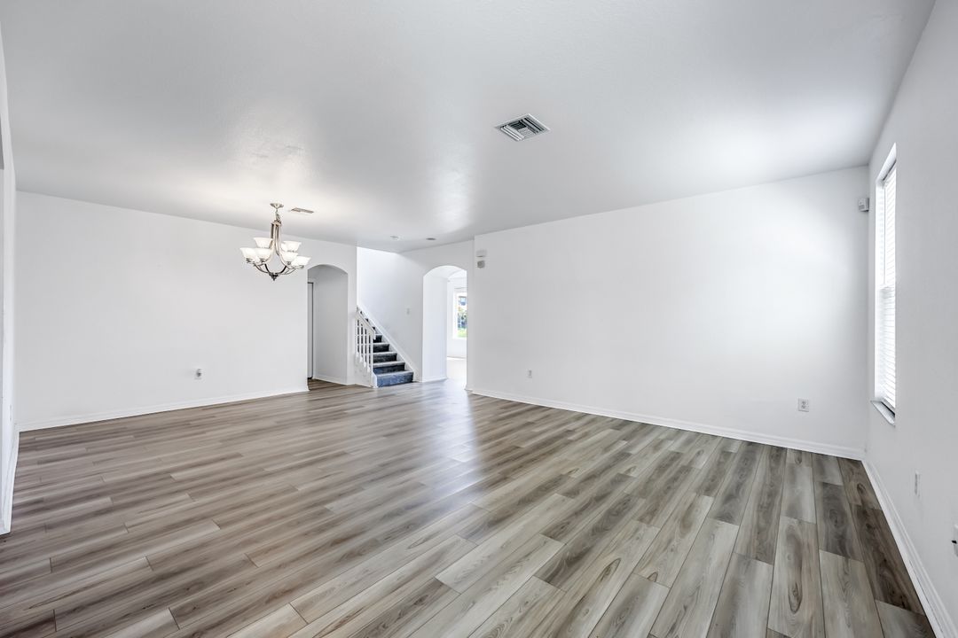 9820 Springlake Cir, Estero, FL 33928