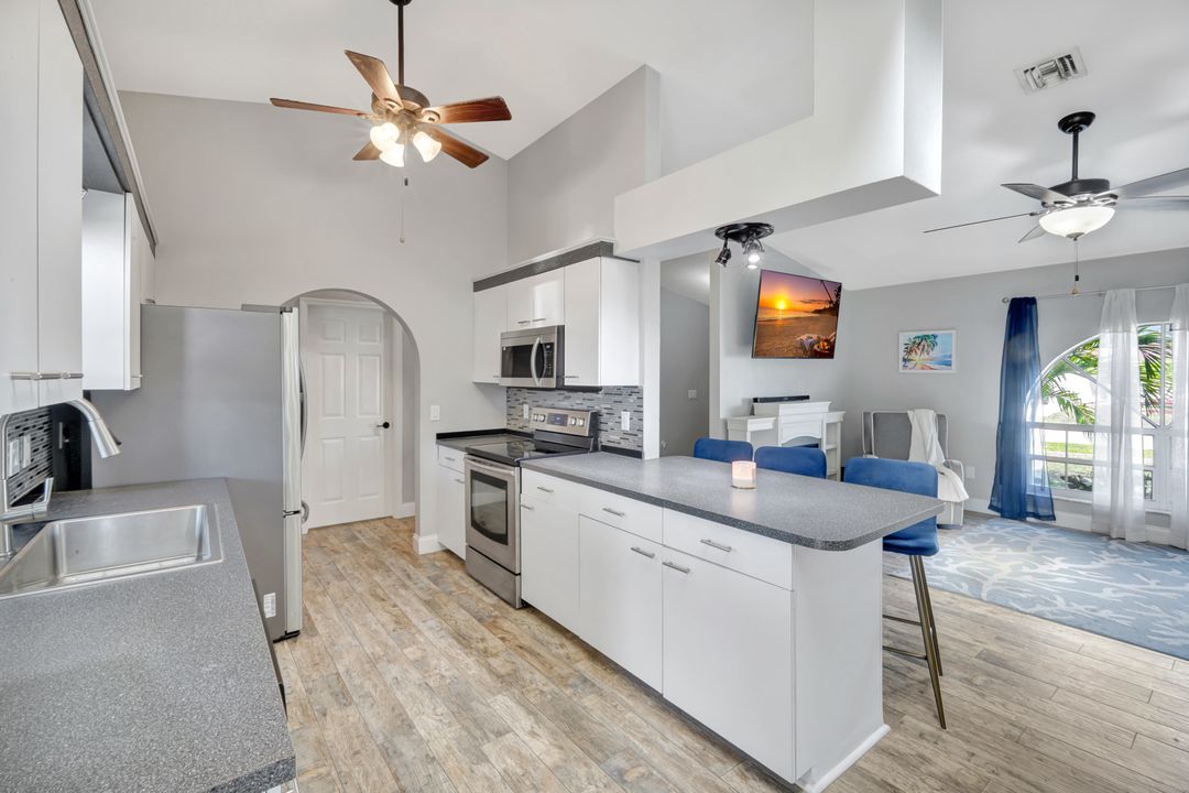 314 SE 19th St, Cape Coral, FL 33990