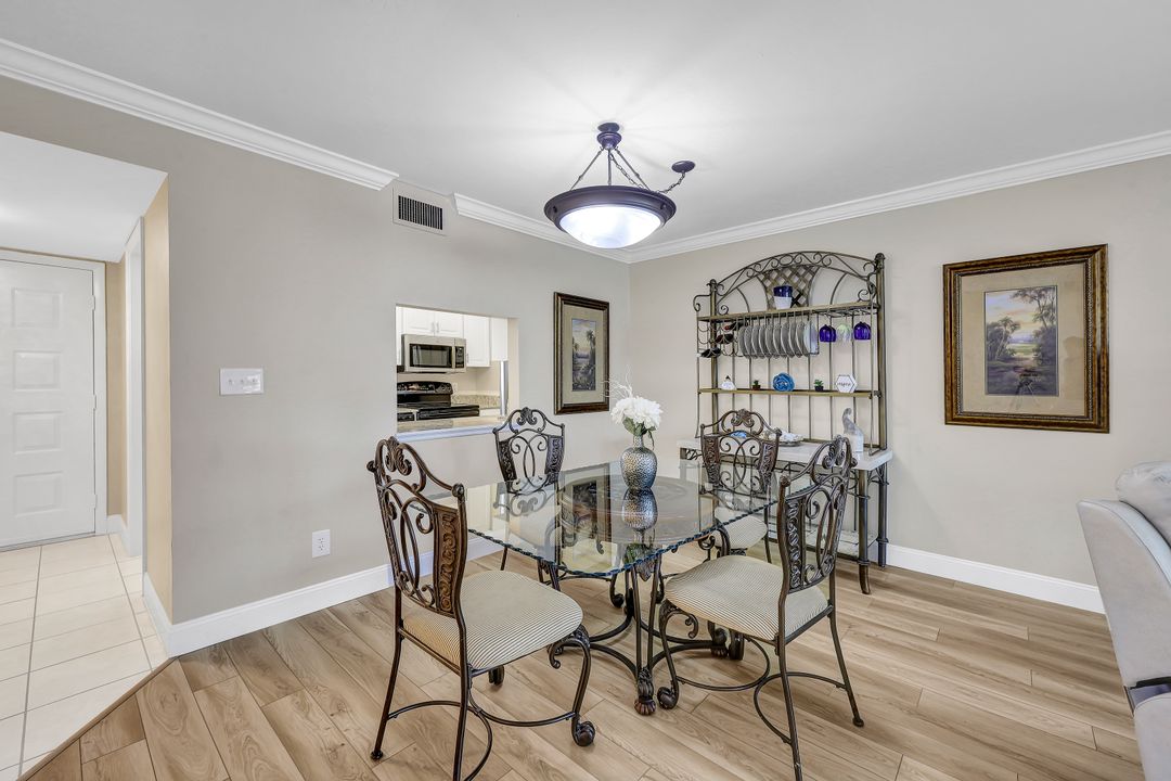 711 W Elkcam Cir #307, Marco Island, FL 34145