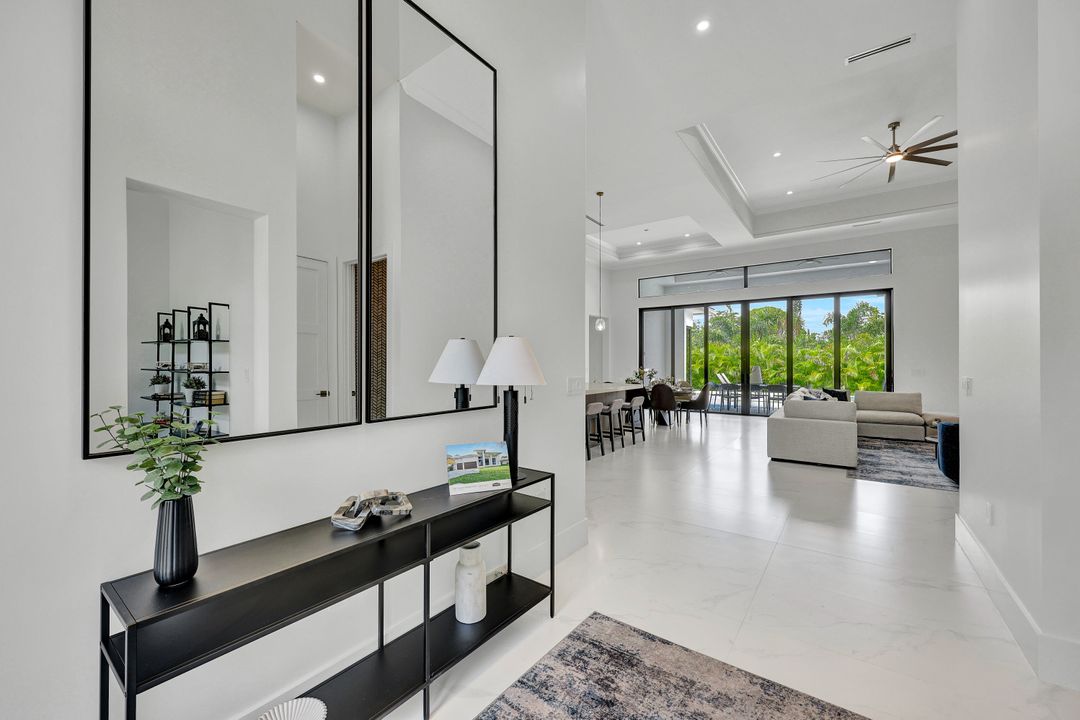 1317 Cypress Woods Dr, Naples, FL 34103
