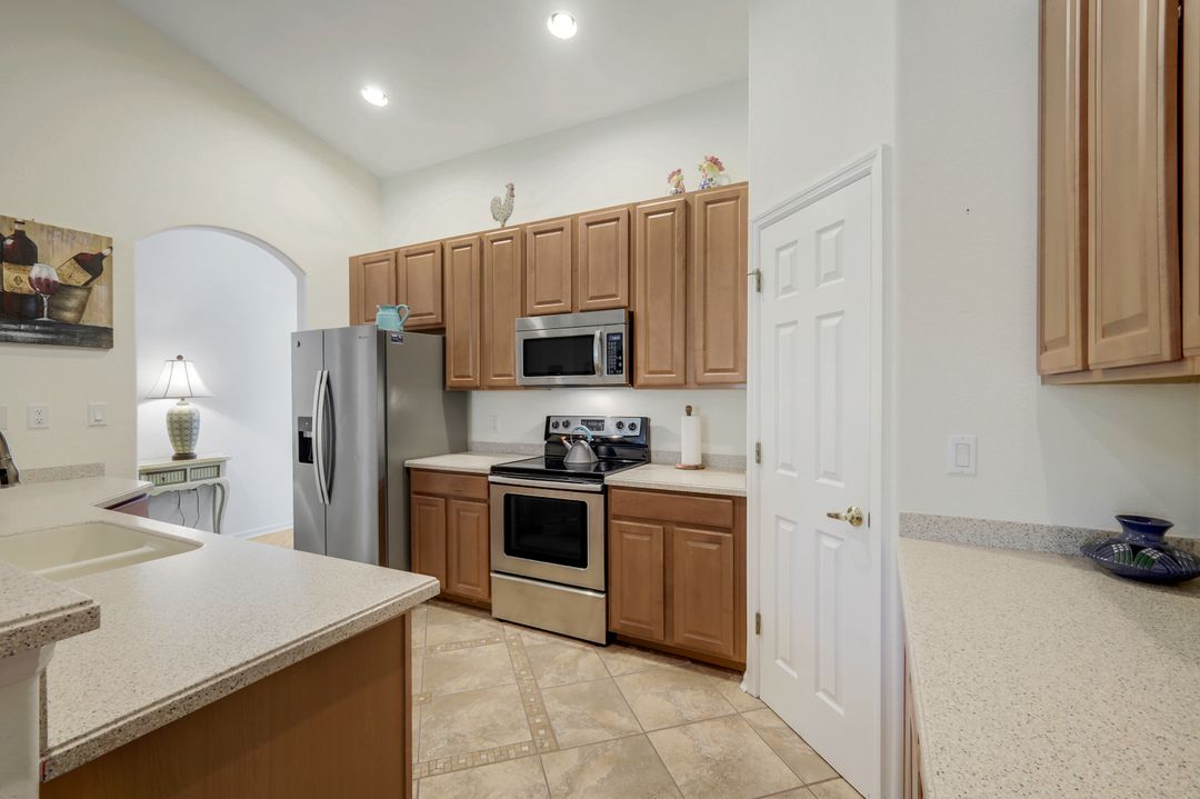 14726 Calusa Palms Dr #203, Fort Myers, FL 33919