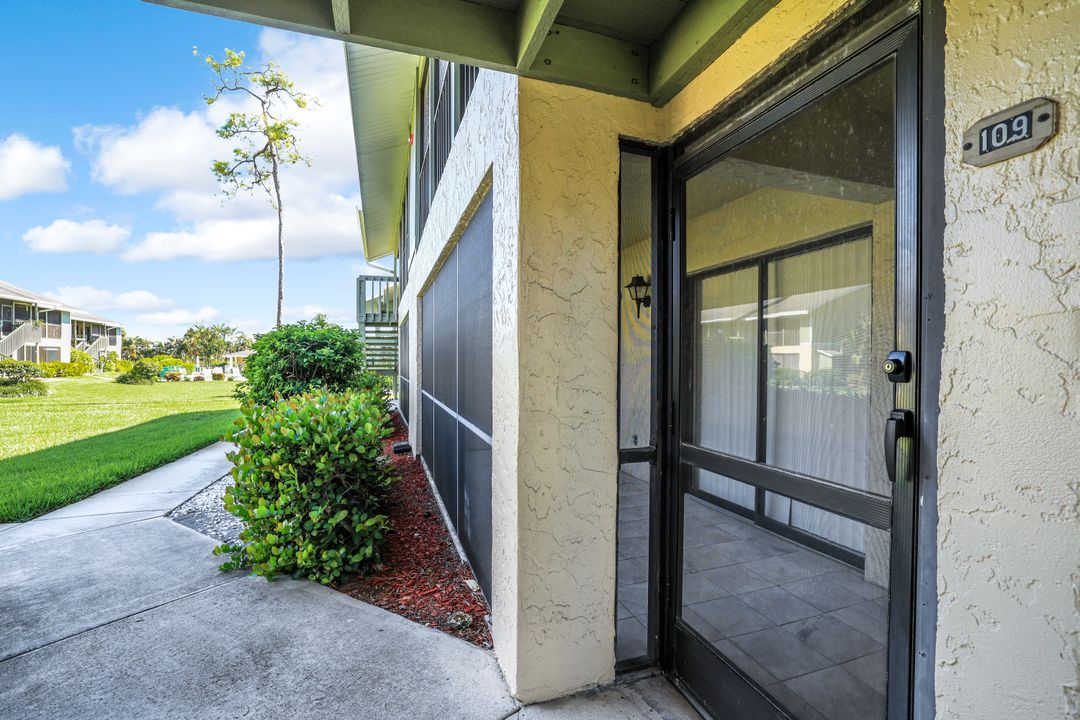5501 Rattlesnake Hammock Rd #109, Naples, FL 34113
