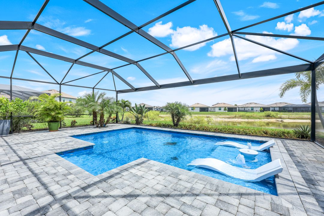 13824 Pine Lodge Ln, Fort Myers, FL 33913